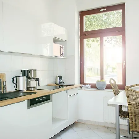 Dora Apartment *